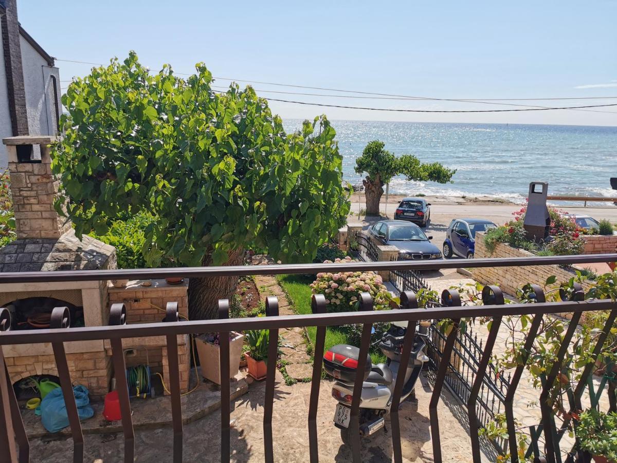 Romantic Apartment For Two On The Sea ザンブラティヤ エクステリア 写真