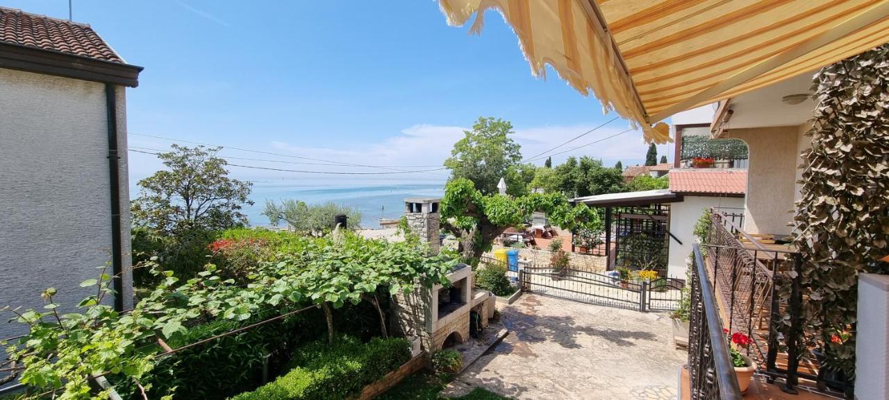 Romantic Apartment For Two On The Sea ザンブラティヤ エクステリア 写真